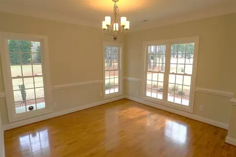 124 Crescent Dr, Dunn, NC 28334 photo 3