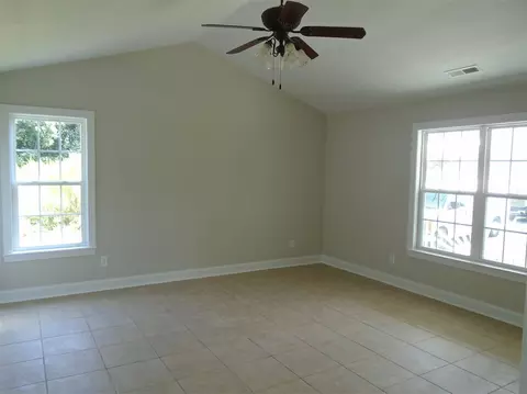 120 Thain Pl, Smithfield, NC 27577 photo 2