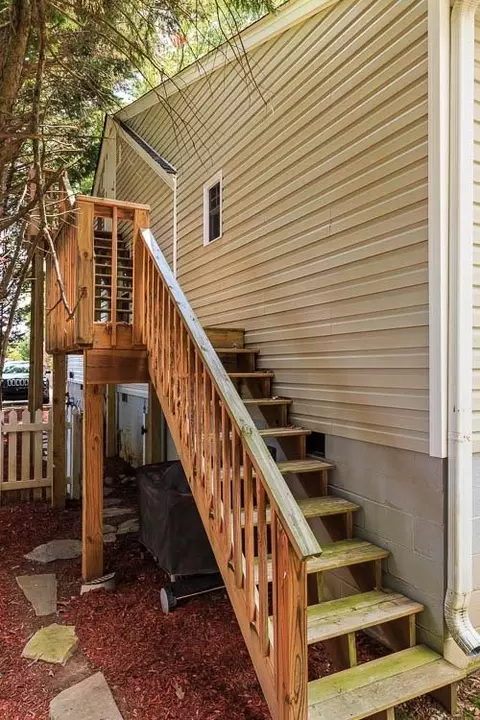 403 Pershing Rd, Raleigh, NC 27608 photo 6