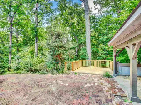 2904 Chipmunk Ln, Raleigh, NC 27607 photo 17