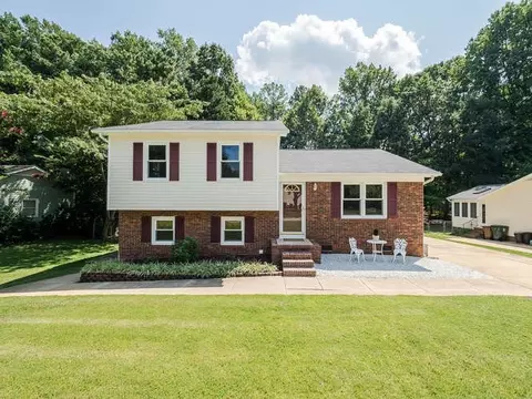 211 Trillingham Ln, Cary, NC 27513 photo 1