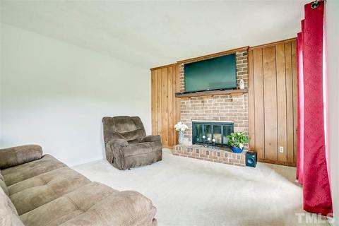 5 Old Harness Pl, Durham, NC 27704 photo 4
