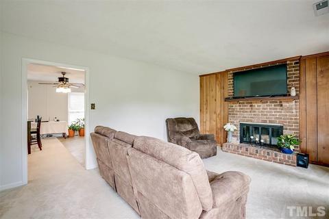 5 Old Harness Pl, Durham, NC 27704 photo 6