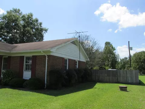 839 Obj Rd, Dunn, NC 28334 photo 2