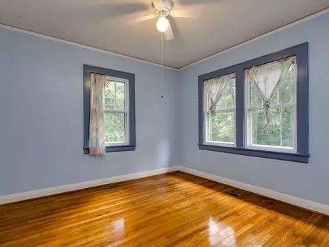 214 E Markham Ave, Durham, NC 27701 photo 13