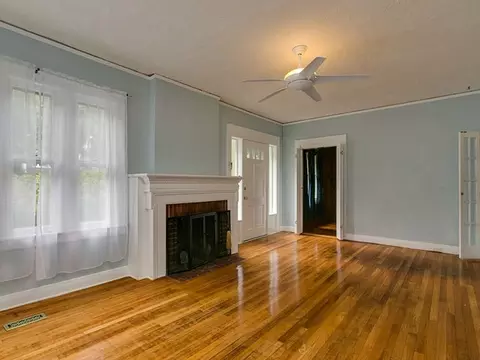 214 E Markham Ave, Durham, NC 27701 photo 4