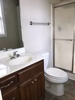 208 Bishops Ln, Dunn, NC 28334 photo 5
