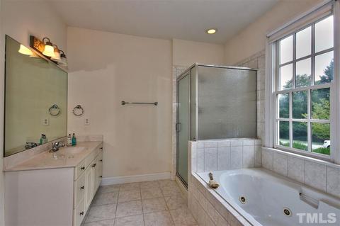 1219 E Pointe Dr, Durham, NC 27712 photo 12