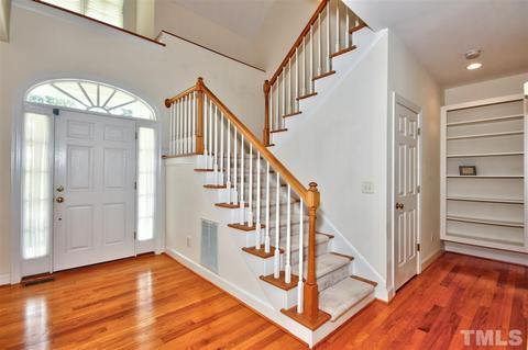 1219 E Pointe Dr, Durham, NC 27712 photo 3