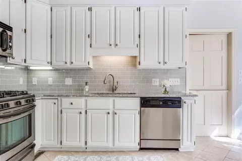 2915 Buckingham Rd, Durham, NC 27707 photo 11