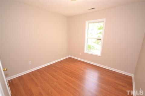 1317 Brompton Ln, Garner, NC 27529 photo 12