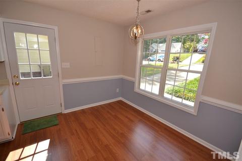 1317 Brompton Ln, Garner, NC 27529 photo 6