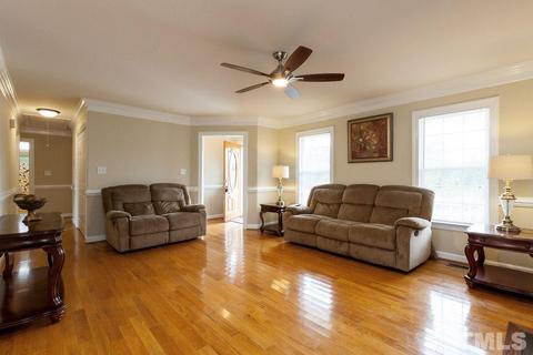 373 Tralee Dr, Smithfield, NC 27577 photo 3