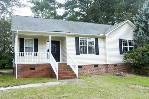 79 Harvey Pl, Benson, NC 27504 photo 1