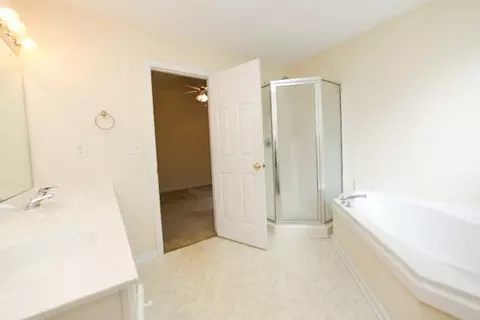 79 Harvey Pl, Benson, NC 27504 photo 9