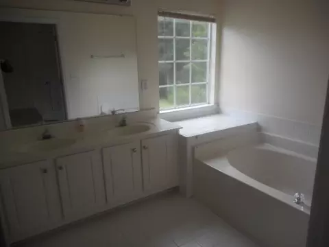 409 Burrell Rd, Durham, NC 27703 photo 13