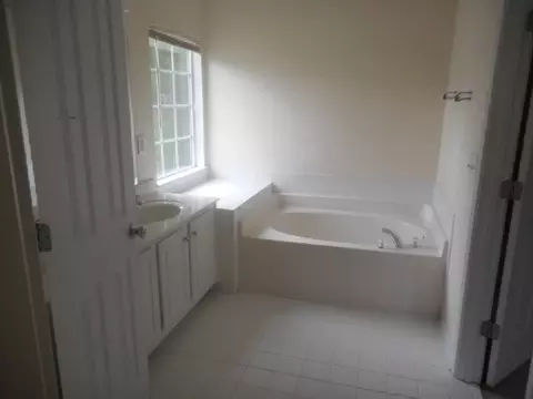 409 Burrell Rd, Durham, NC 27703 photo 14