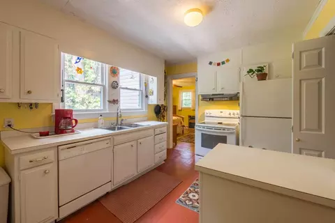 2012 Sprunt Ave, Durham, NC 27705 photo 9