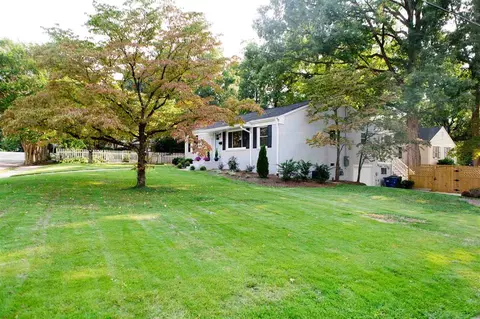617 Dixie Trl, Raleigh, NC 27607 photo 2