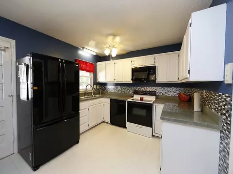 5106 Mccormick Rd, Durham, NC 27713 photo 4