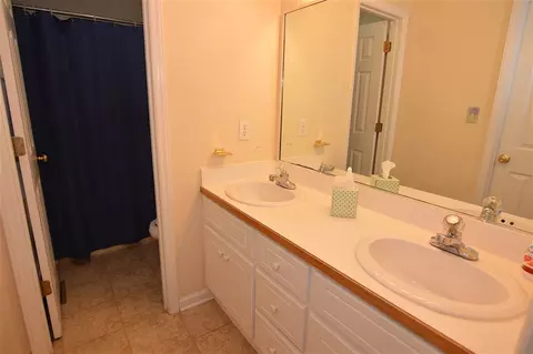 149 E Gordon Rd, Selma, NC 27576 photo 13