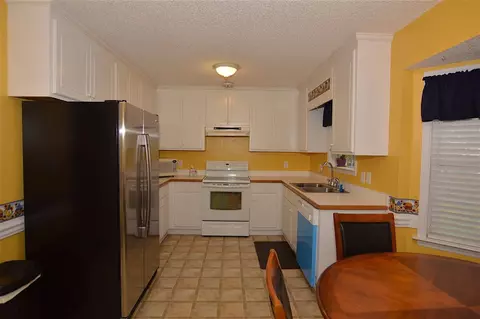 149 E Gordon Rd, Selma, NC 27576 photo 7