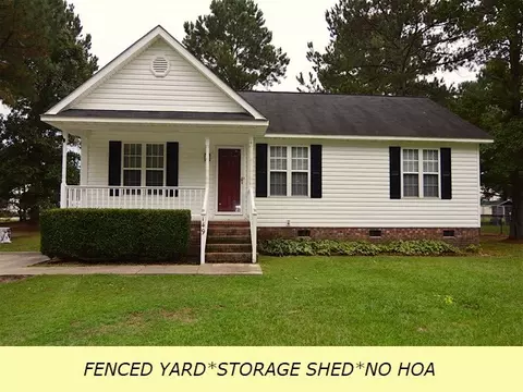 149 E Gordon Rd, Selma, NC 27576 photo 1