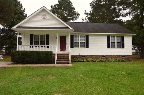 149 E Gordon Rd, Selma, NC 27576 photo 2