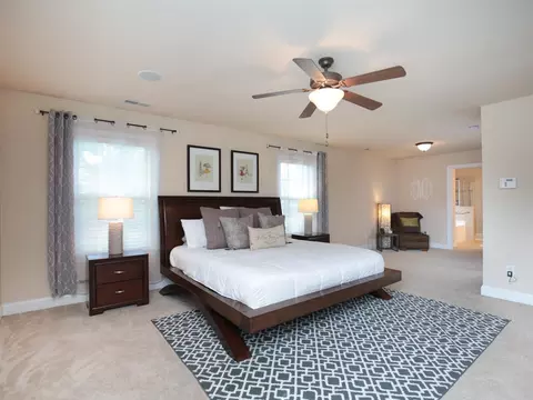 2902 Reynolda Cir, Durham, NC 27712 photo 14