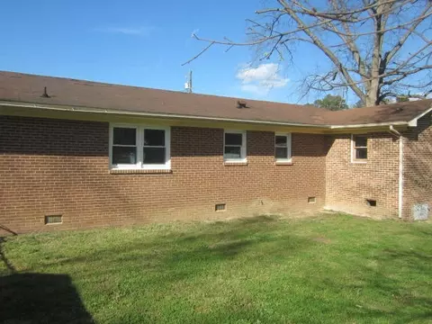 68 Smith St, Kittrell, NC 27544 photo 3