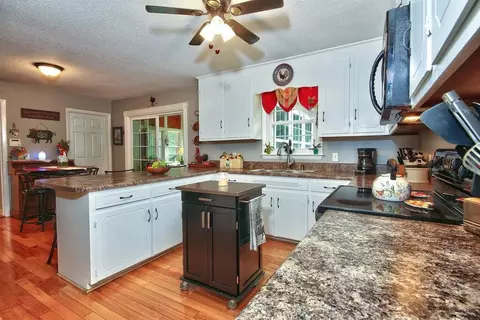 6484 Cornwallis Rd, Garner, NC 27529 photo 8