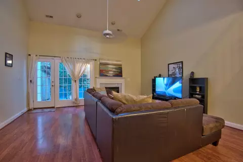 604 Carved Oak Dr, Durham, NC 27707 photo 8