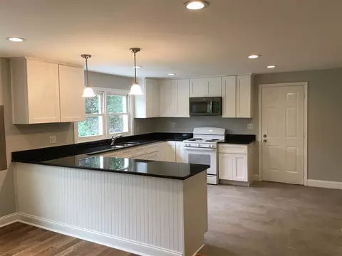 613 Grant St, Durham, NC 27701 photo 10