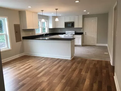 613 Grant St, Durham, NC 27701 photo 9