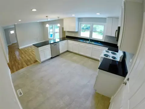 613 Grant St, Durham, NC 27701 photo 19