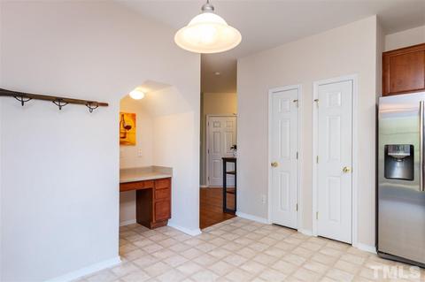 4807 Mistletoe Ln, Durham, NC 27703 photo 12