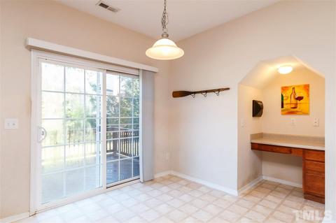 4807 Mistletoe Ln, Durham, NC 27703 photo 11