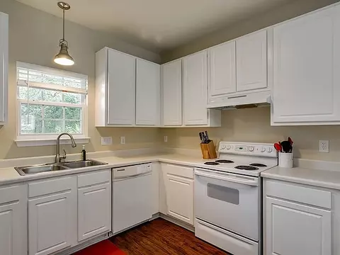 5 Shields Ct, Durham, NC 27713 photo 5