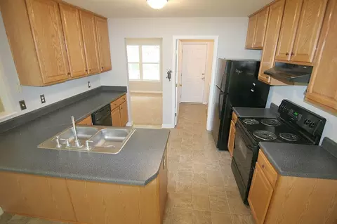 3644 Pineview Cir, Durham, NC 27705 photo 5