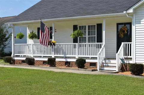 134 Hugh Dr, Smithfield, NC 27577 photo 3