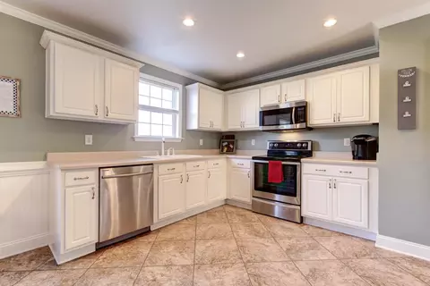 77 Old Tree Ct, Willow Spring, NC 27592 photo 9