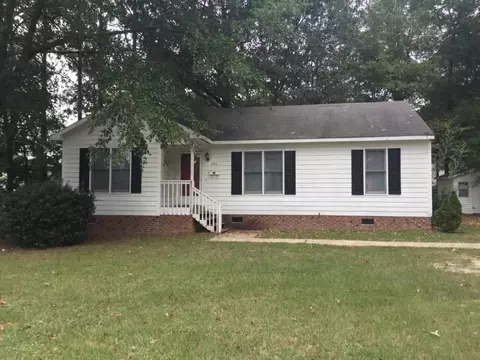 504 River Rd, Selma, NC 27576 photo 1