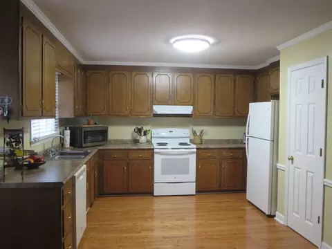 505 Shadow Lake Dr N, Willow Spring, NC 27592 photo 6