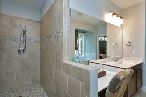 107 Boyd, Cary, NC 27513 photo 16
