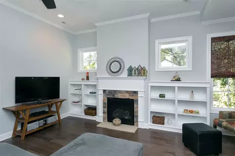 107 Boyd, Cary, NC 27513 photo 6