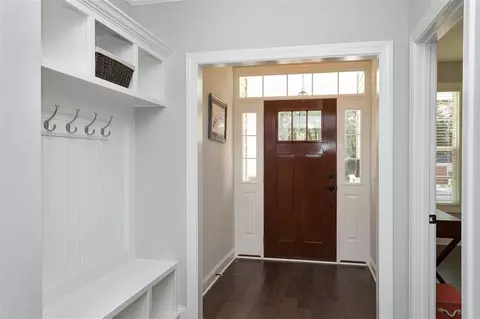 107 Boyd, Cary, NC 27513 photo 2