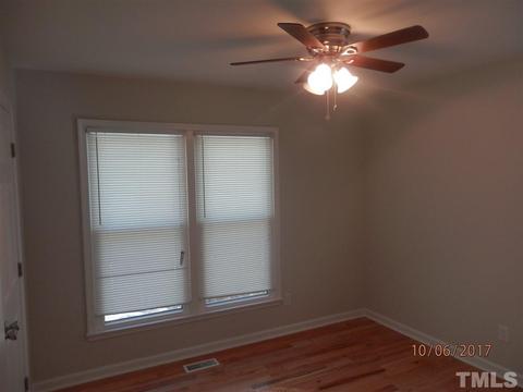 916 Limerick Dr, Durham, NC 27713 photo 11