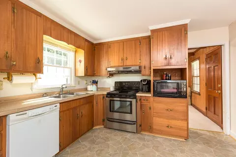114 Johnson St, Garner, NC 27529 photo 5