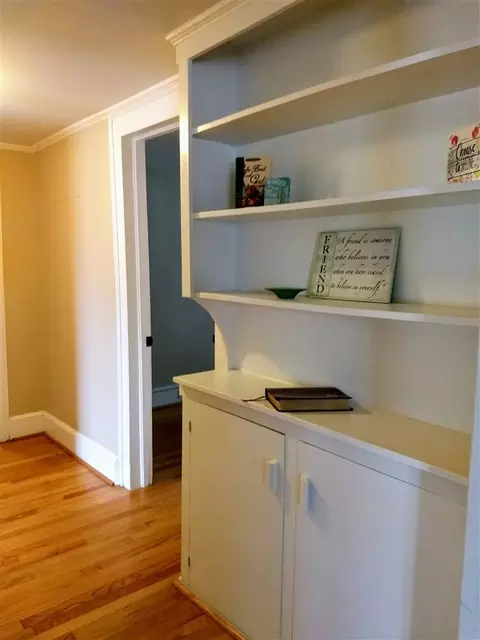 312 W Parrish Dr, Benson, NC 27504 photo 6