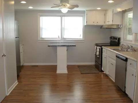 108 E D St, Erwin, NC 28339 photo 18